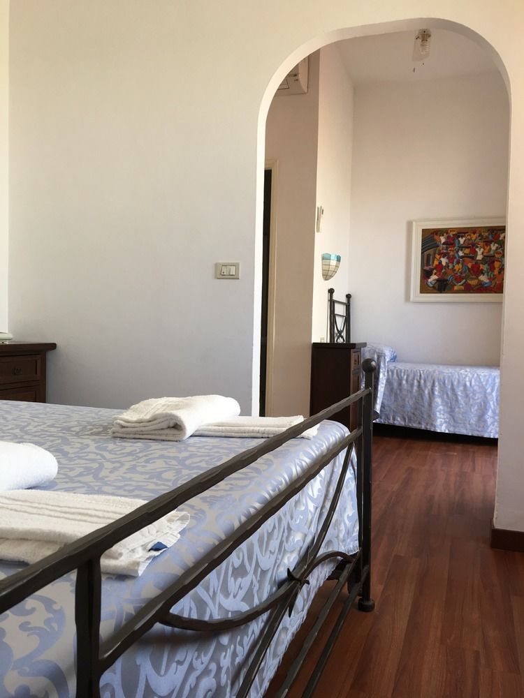 Hotel Torre Dei Borboni Ponza Eksteriør bilde